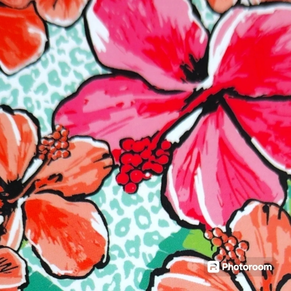 NWT Betsey Johnson Tropical Beach Towel